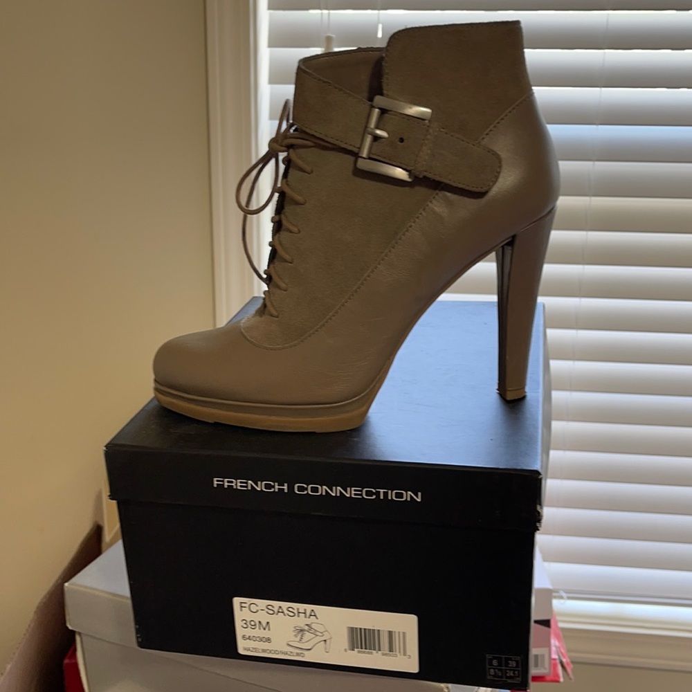 Fly booties